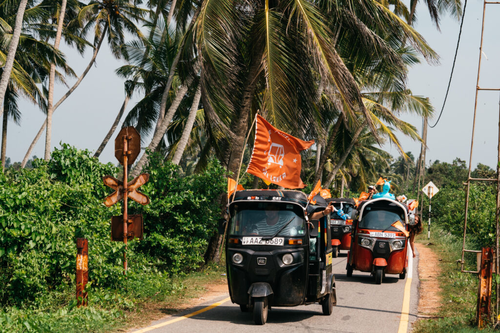 Kitebound adventure - With the wind in their hair and tuktuks at their side, these friends set off for Kalpitiya's thrilling kite season