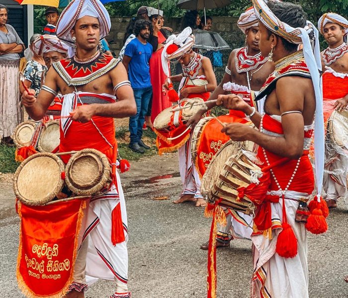 Image of a traditional Sinhala event.