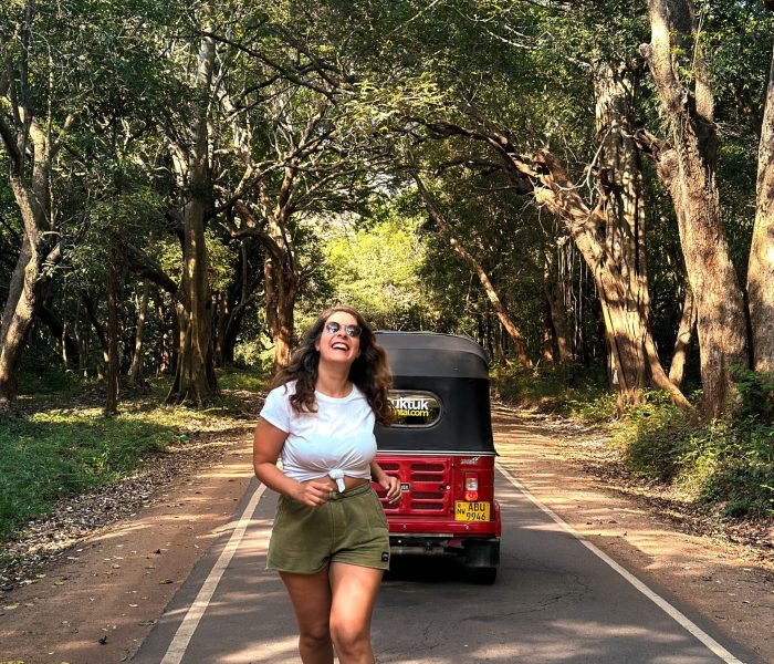 IMG_0376 (1) female solo traveller in Sri Lanka with a Tuktuk