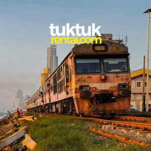 A front view of a train with a logo.