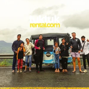 tuktuk-cambodia-family-tuk-logo